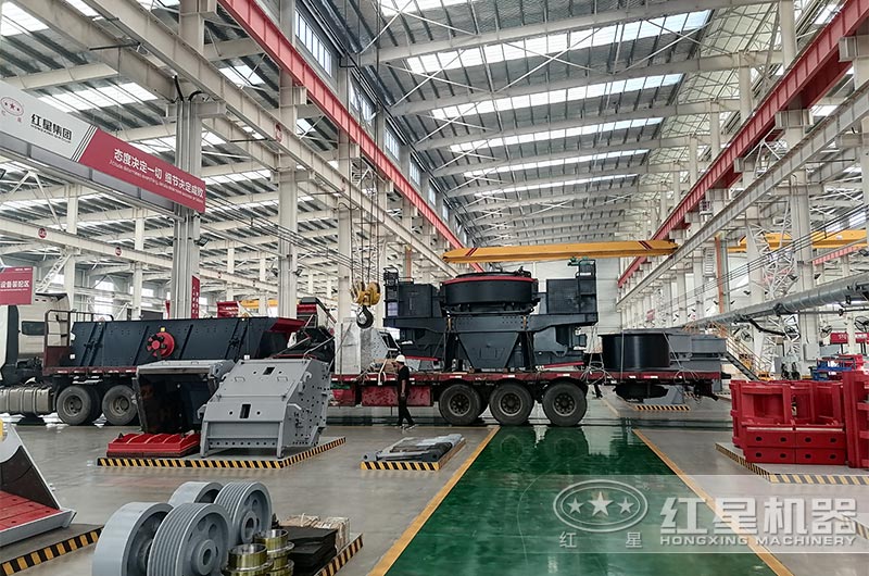 制砂機(jī)廠(chǎng)家生產(chǎn)的沖擊式破碎機(jī)發(fā)貨