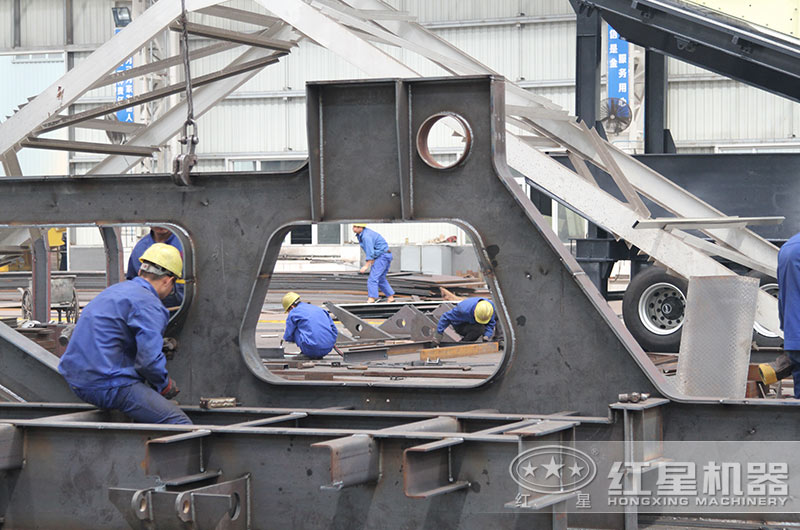 不辭辛勞，只為生產令您滿意的設備