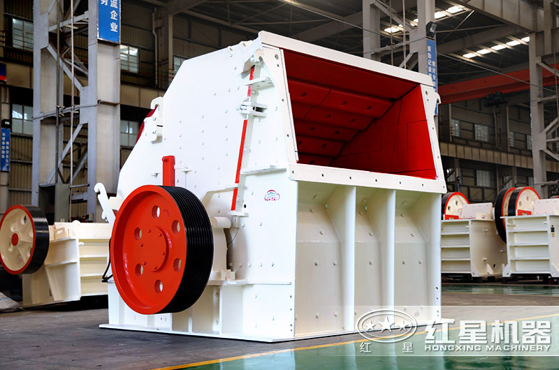 反擊破采用沖擊式破碎，粒型美觀